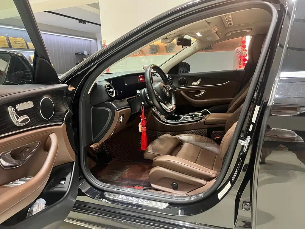 Mercedes-Benz E-Class 2018