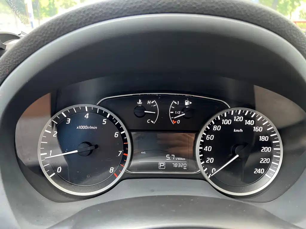 Nissan Sylphy 2019 — фото 15