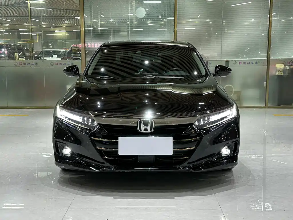 Honda Accord 2022 — фото 2