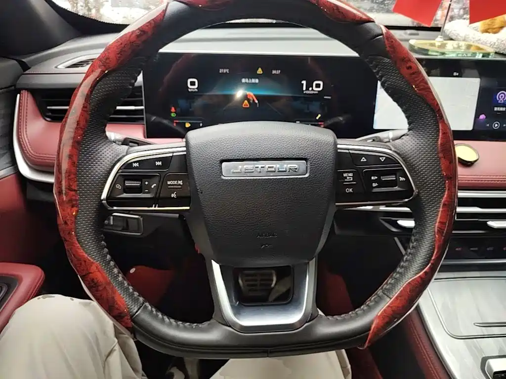 Jetour X70 PLUS 2023 — фото 11