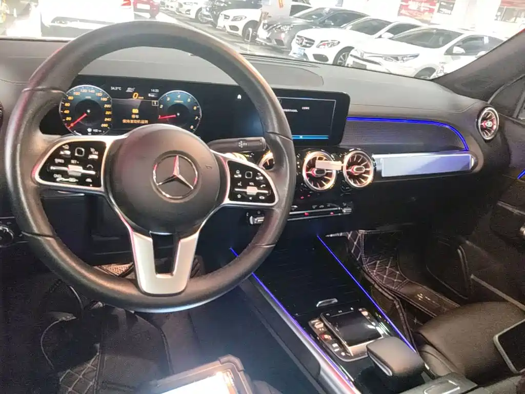 Mercedes-Benz GLB 2021 — фото 10