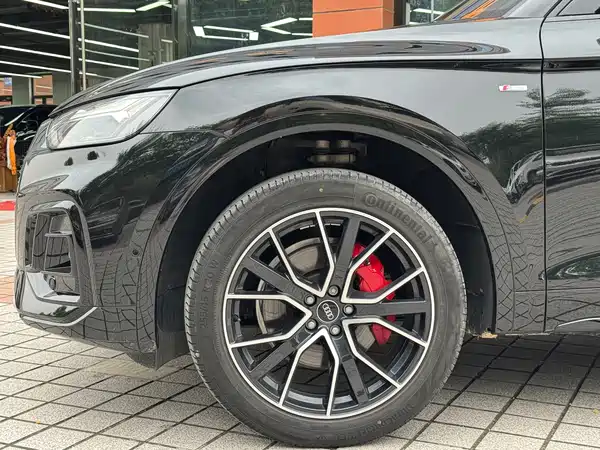 Audi Q5L 2024