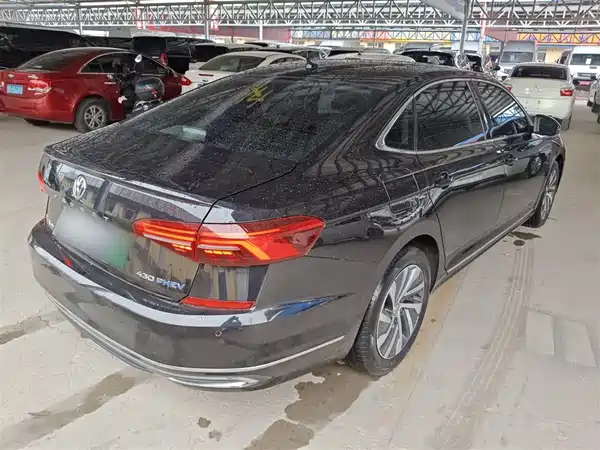 Volkswagen Passat Plug-In Hybrid 2019