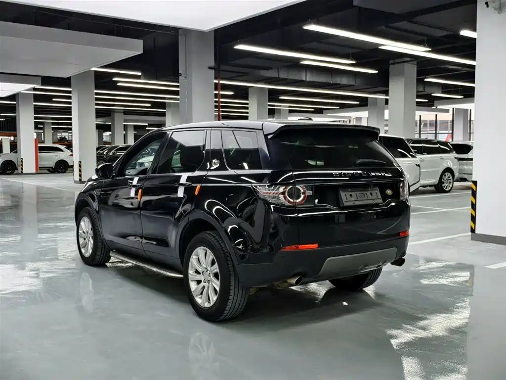 Land Rover Discovery Sport 2016 — фото 14