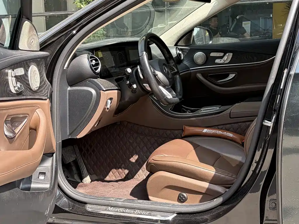 Mercedes-Benz E-Class 2016