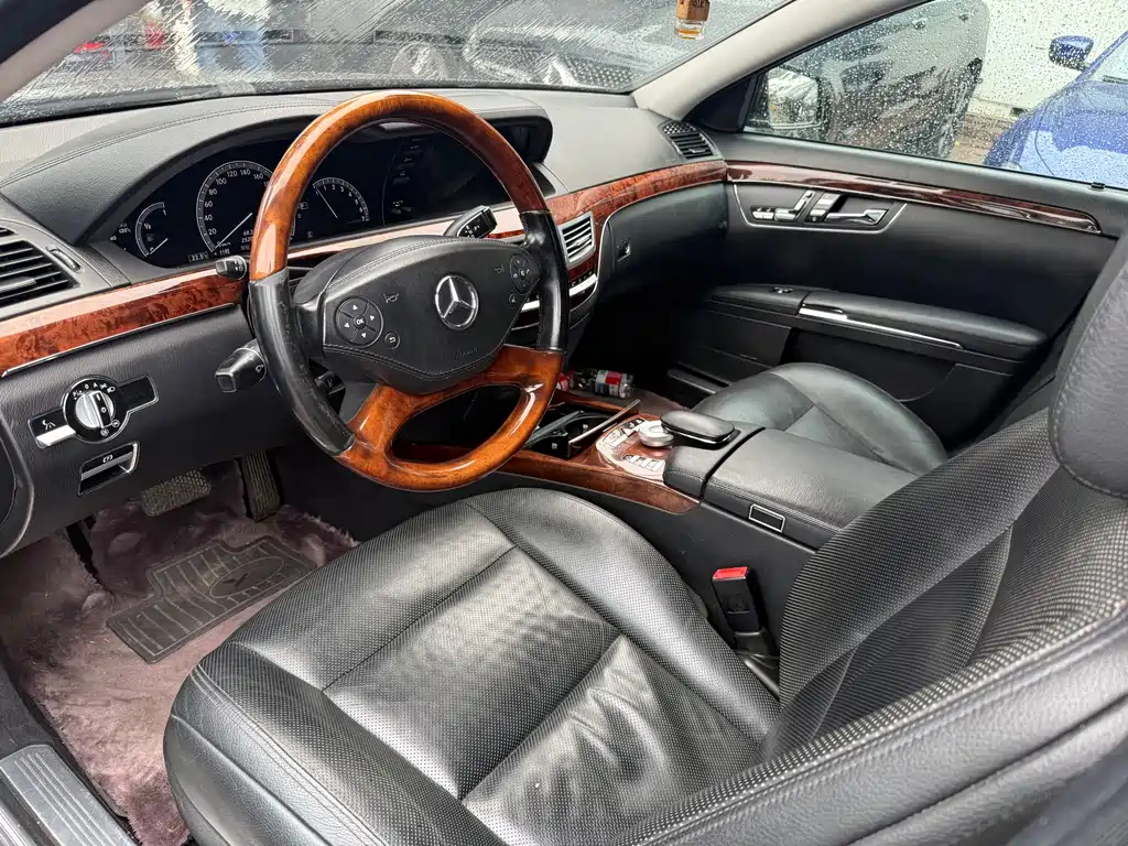 Mercedes-Benz S-Class 2010 — фото 4
