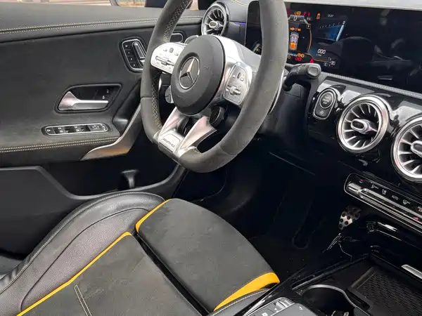 Mercedes-Benz CLA AMG 2021