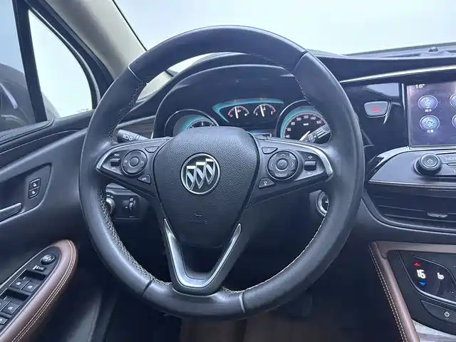Buick Envision Plus 2017 — фото 11