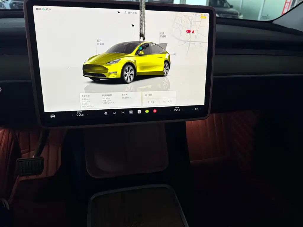 Tesla Model Y 2022 — фото 13