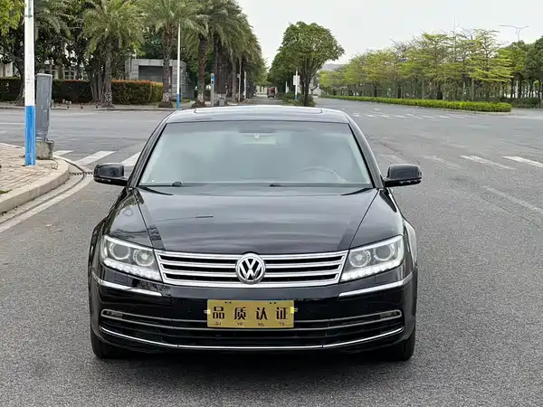 Volkswagen Phaeton 2015