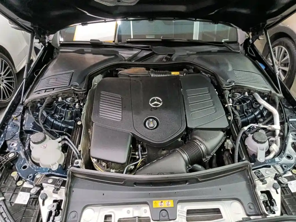 Mercedes-Benz C-Class 2025 — фото 20