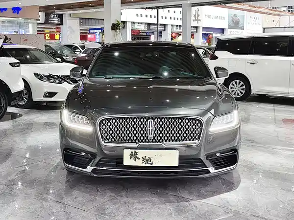 Lincoln Continental 2017