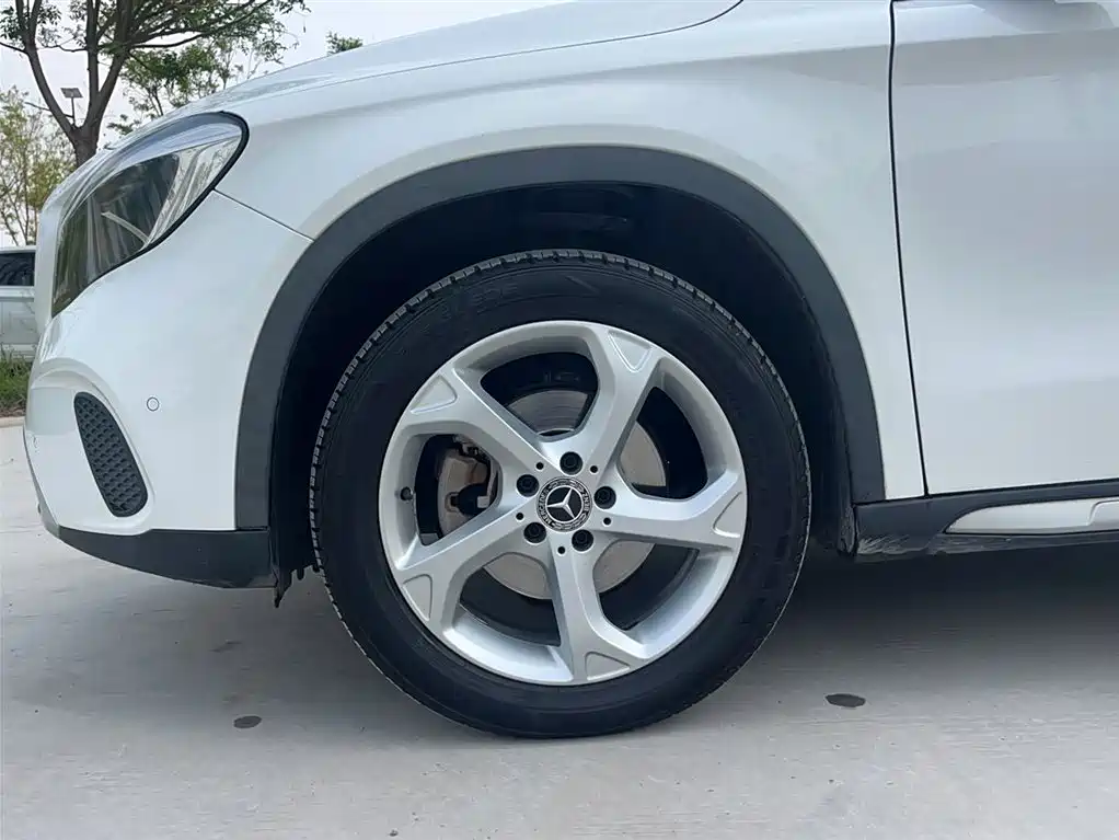 Mercedes-Benz GLA 2019 — фото 25