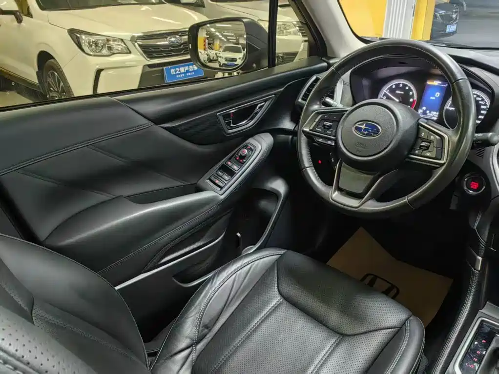 Subaru Forester 2020 — фото 17