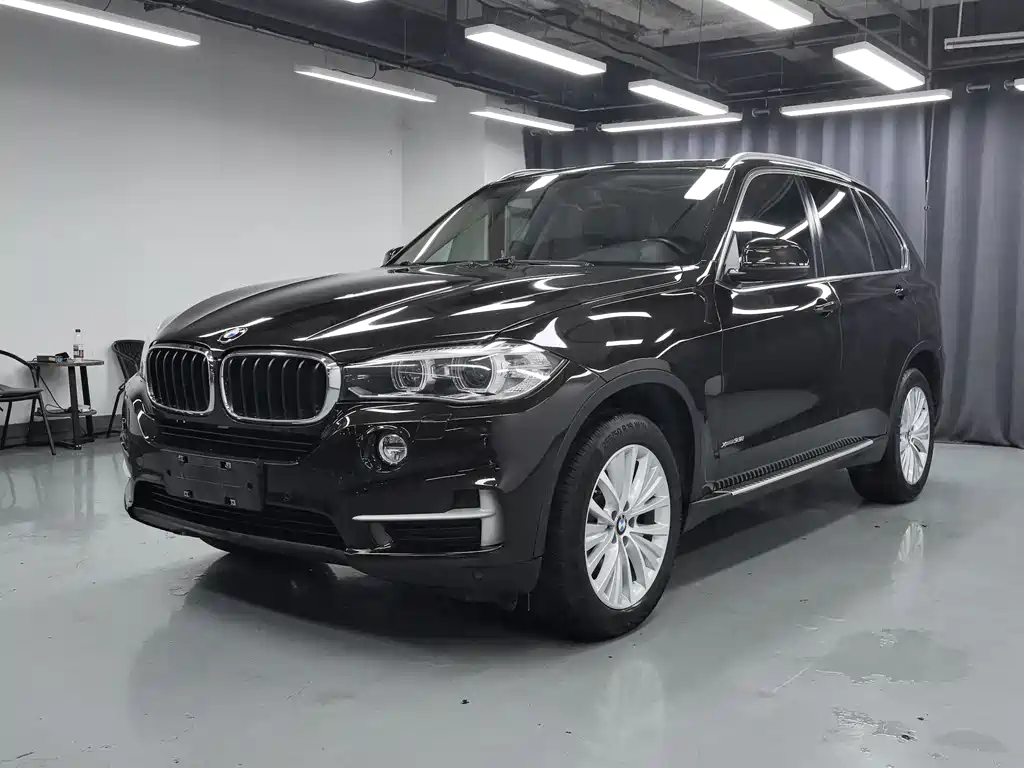BMW X5 2015 — фото 1