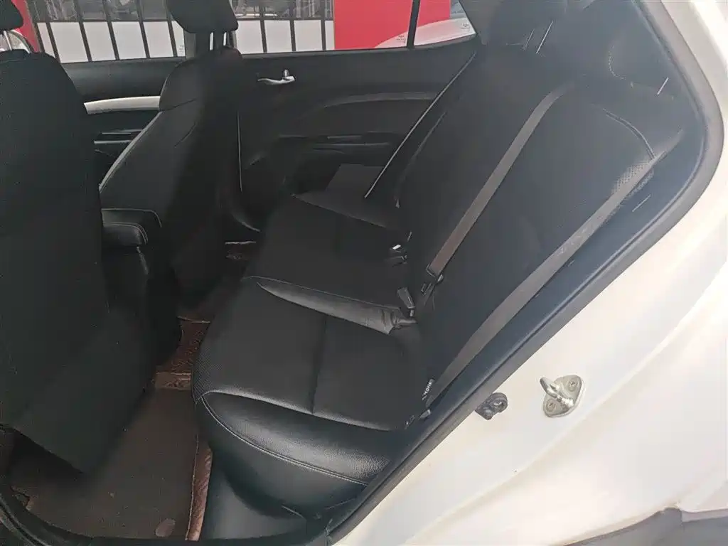 Kia KX1 2021 — фото 17
