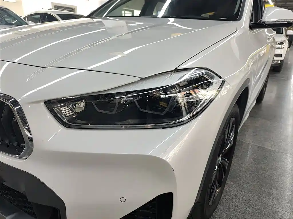BMW X2 2022 — фото 24