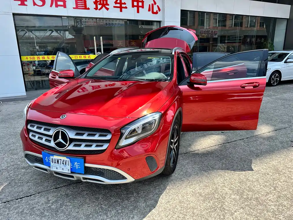 Mercedes-Benz GLA 2018 — фото 21