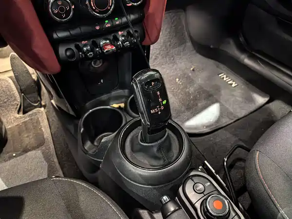 MINI MINI 2019