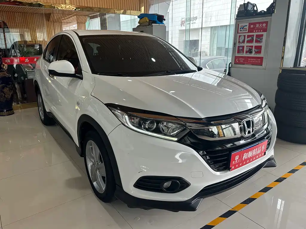 Honda Vezel 2022 — фото 3