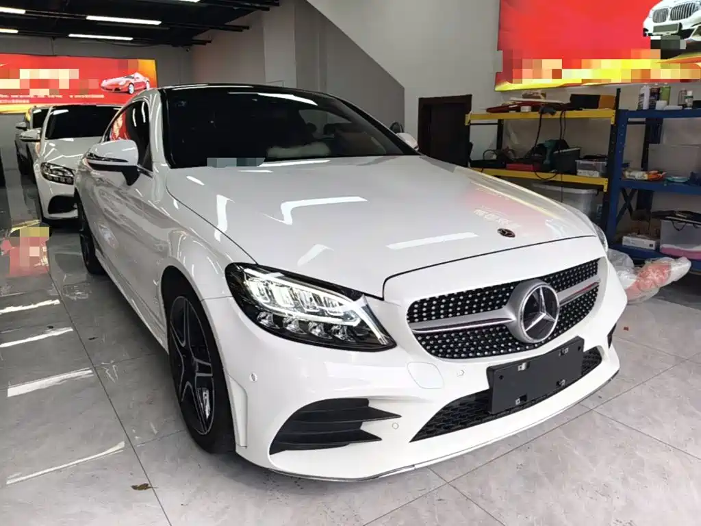 Mercedes-Benz C-Class 2020
