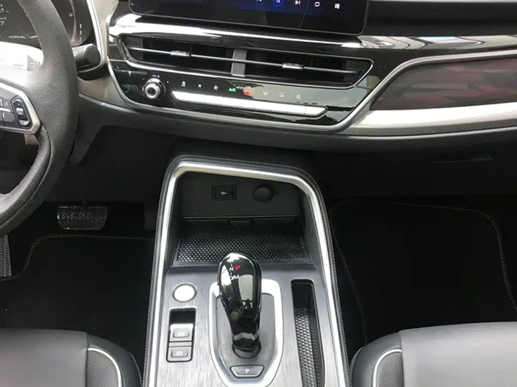 Haval H6 2022 — фото 10