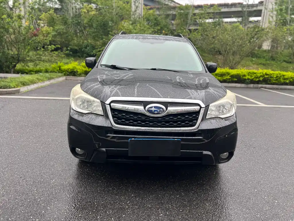 Subaru Forester 2013 — фото 2