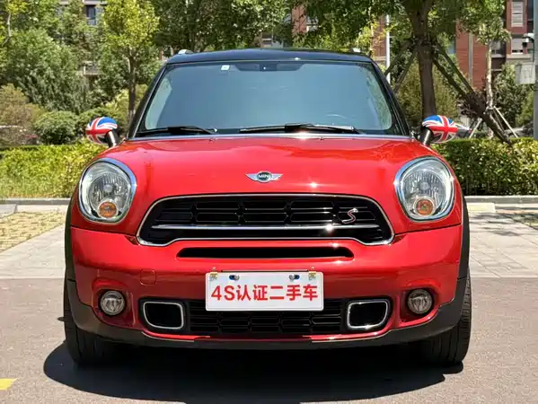 MINI Countryman 2014