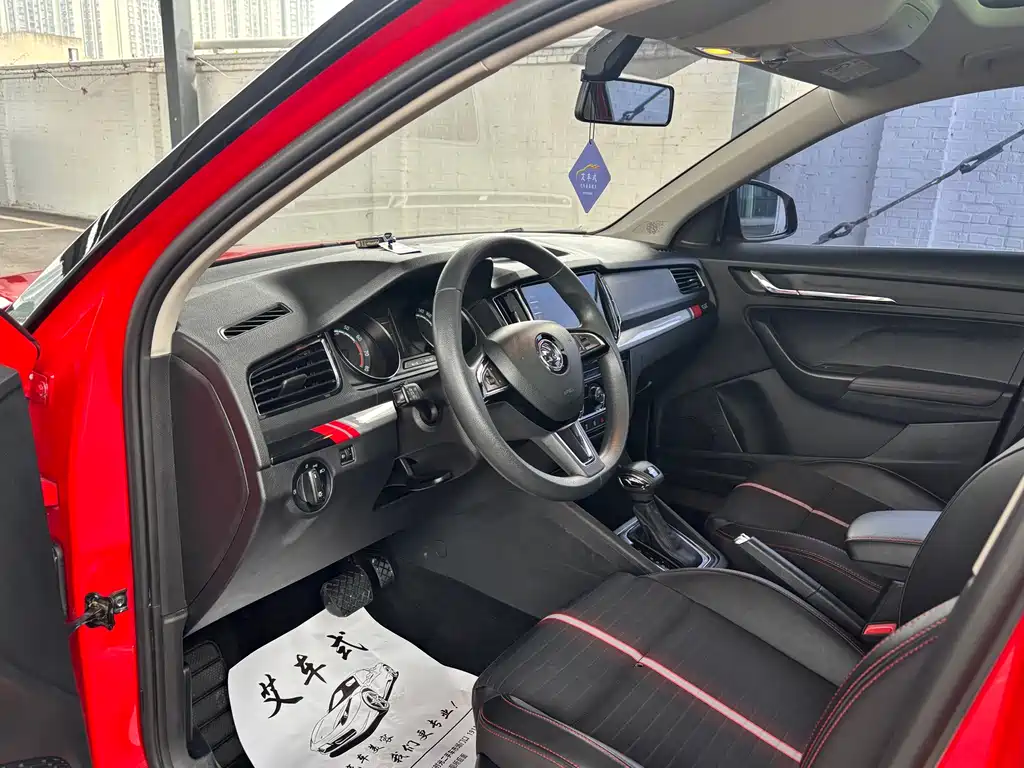 Skoda Kamiq 2020 — фото 4