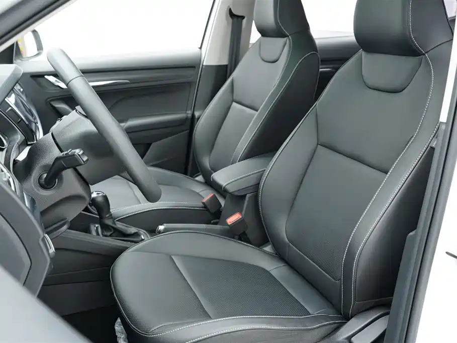 Skoda Kamiq 2023 — фото 12