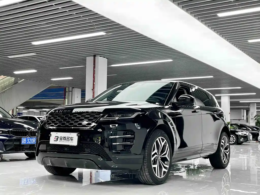 Land Rover Range Rover Evoque 2022 — фото 1
