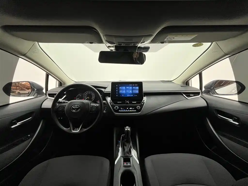 Toyota Corolla 2021 — фото 22