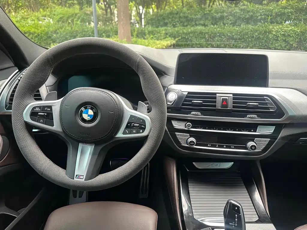 BMW X4 2020 — фото 14