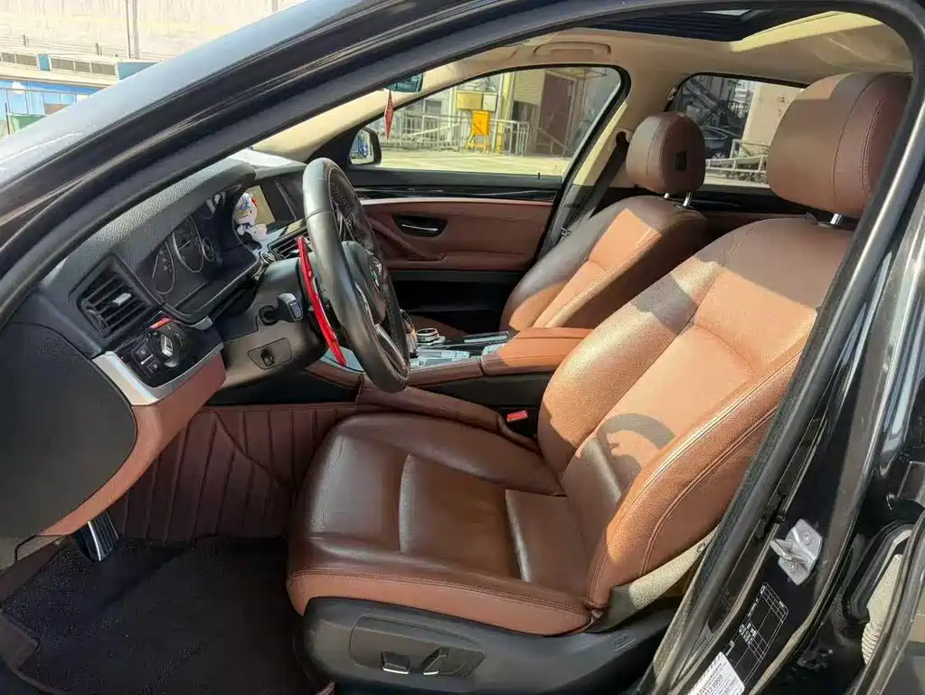 BMW 5 Series 2016