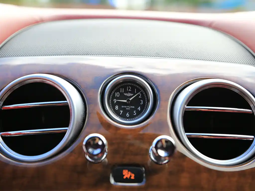 Bentley Continental 2016 — фото 15