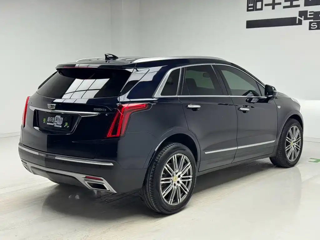 Cadillac XT5 2021 — фото 4
