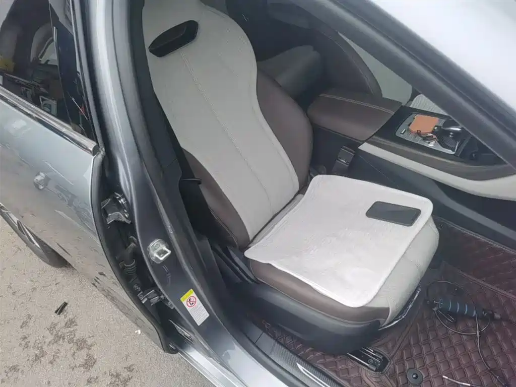 BYD Qin PLUS 2025 — фото 25