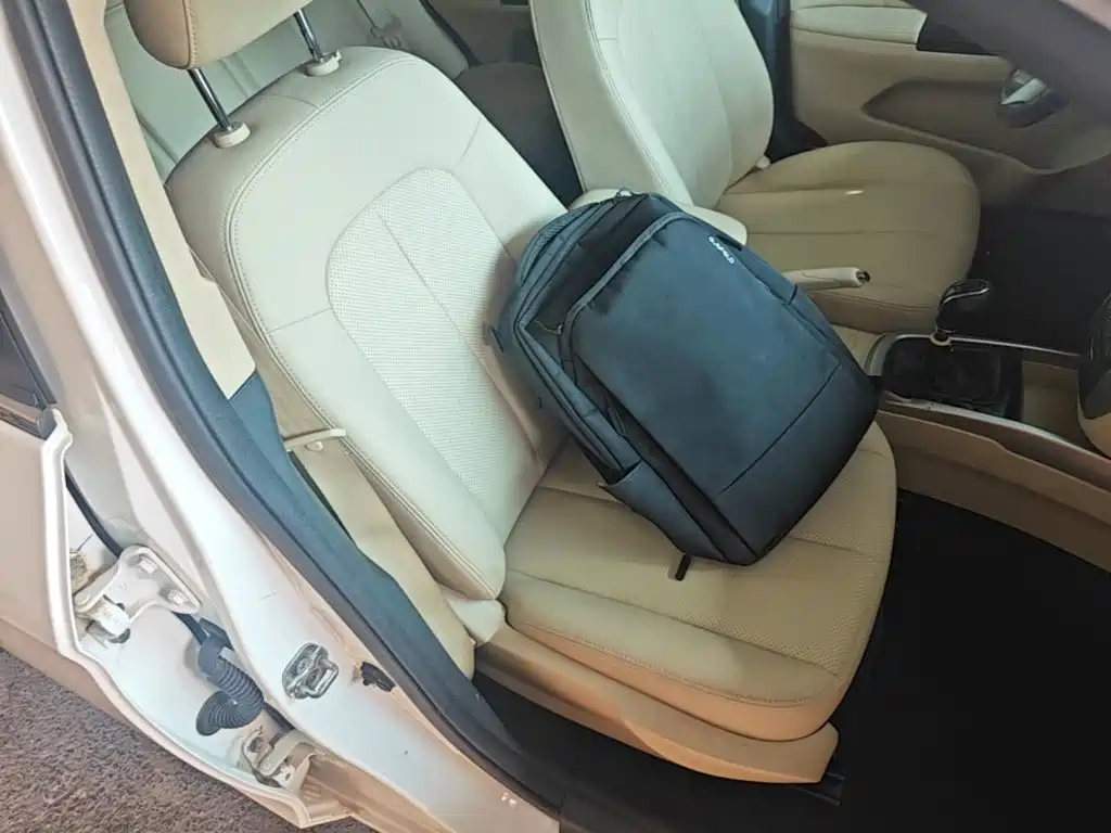 Changan Eado 2015 — фото 25