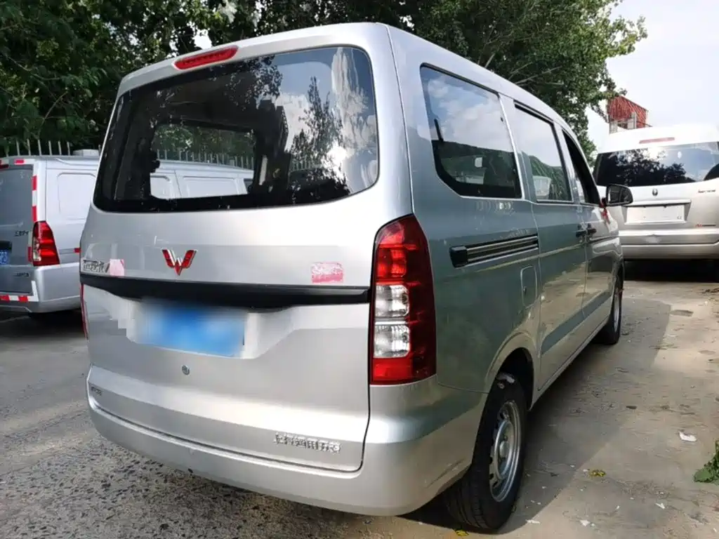 Wuling Hongguang V 2024 — фото 7