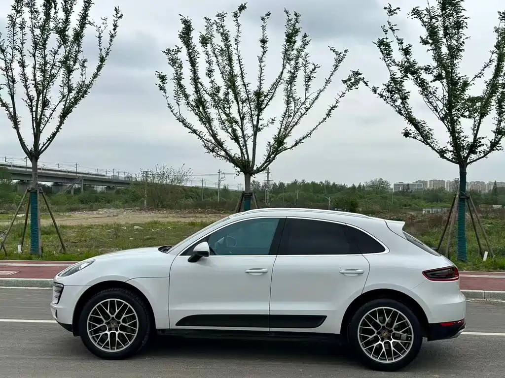 Porsche Macan 2014 — фото 2
