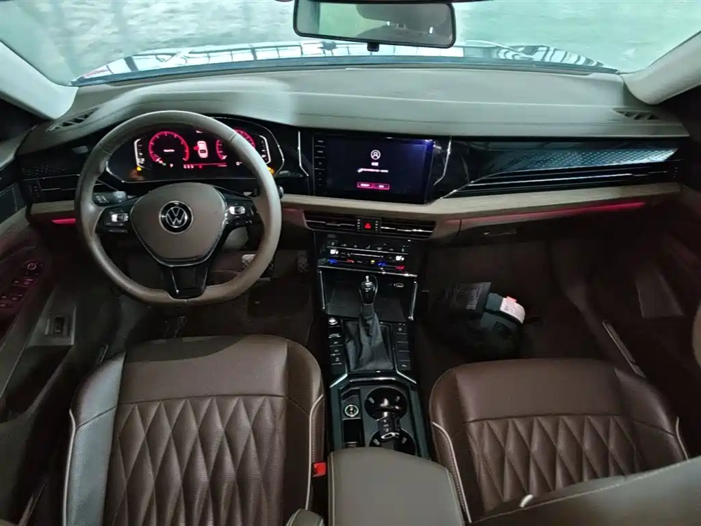 Volkswagen Passat 2021 — фото 10