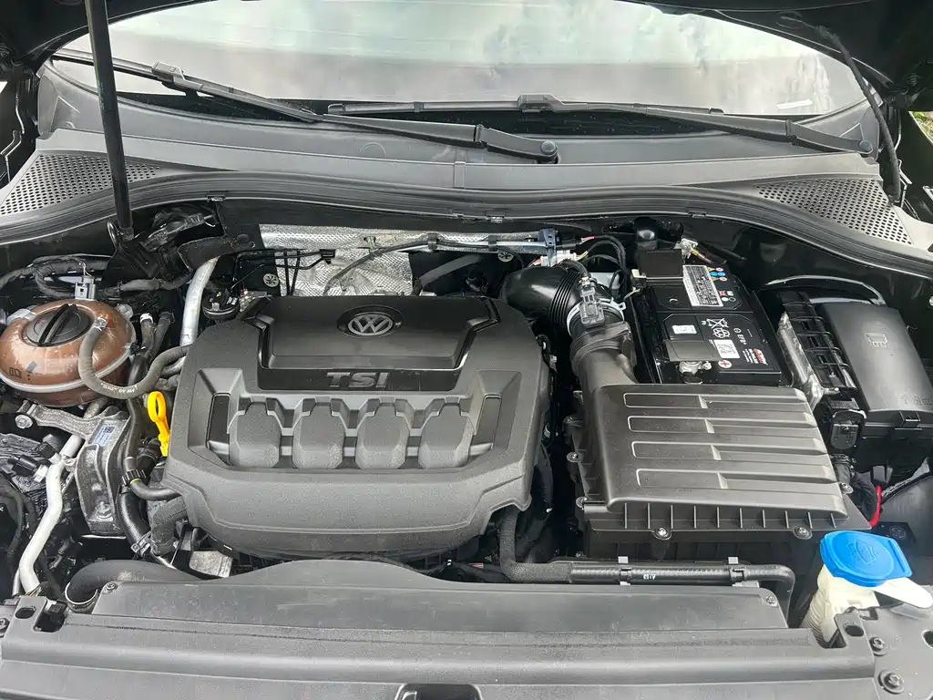Volkswagen Tiguan L 2018 — фото 17
