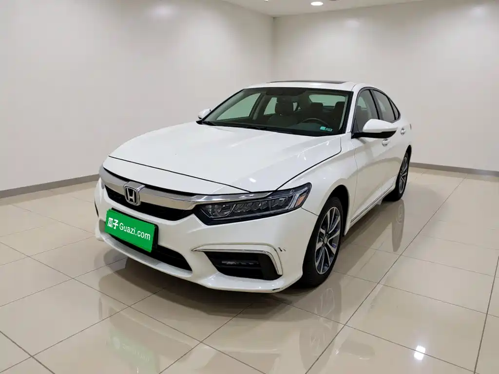 Honda Inspire 2021 — фото 2