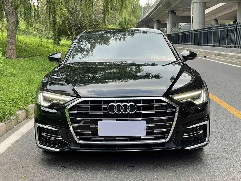Audi A6L 2023