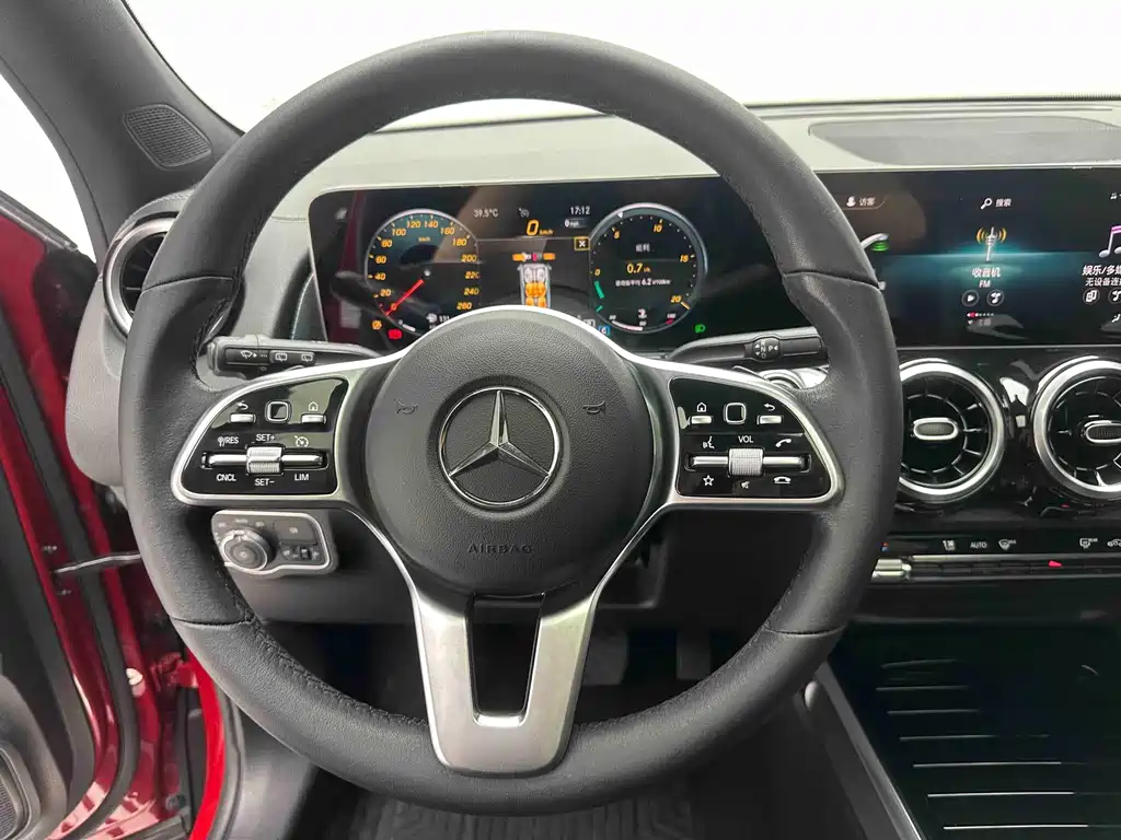 Mercedes-Benz GLB 2020 — фото 10