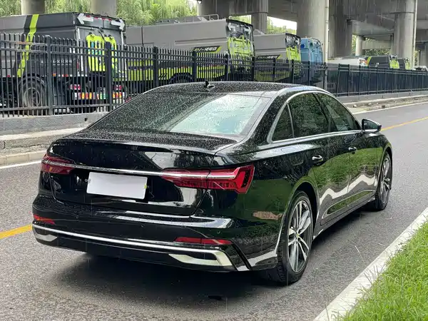 Audi A6L 2023