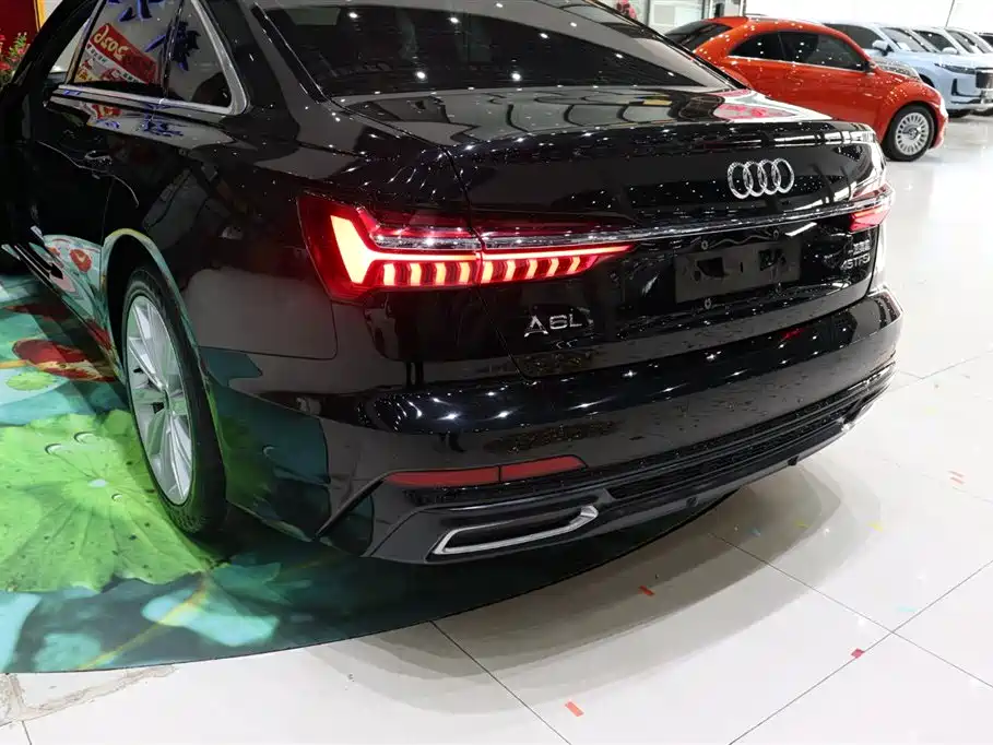 Audi A6L 2022 — фото 24