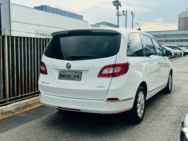 Buick GL8 2013