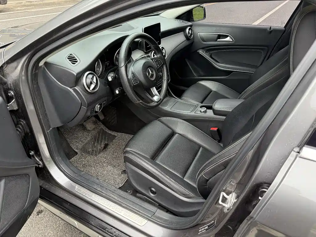 Mercedes-Benz GLA 2017 — фото 9