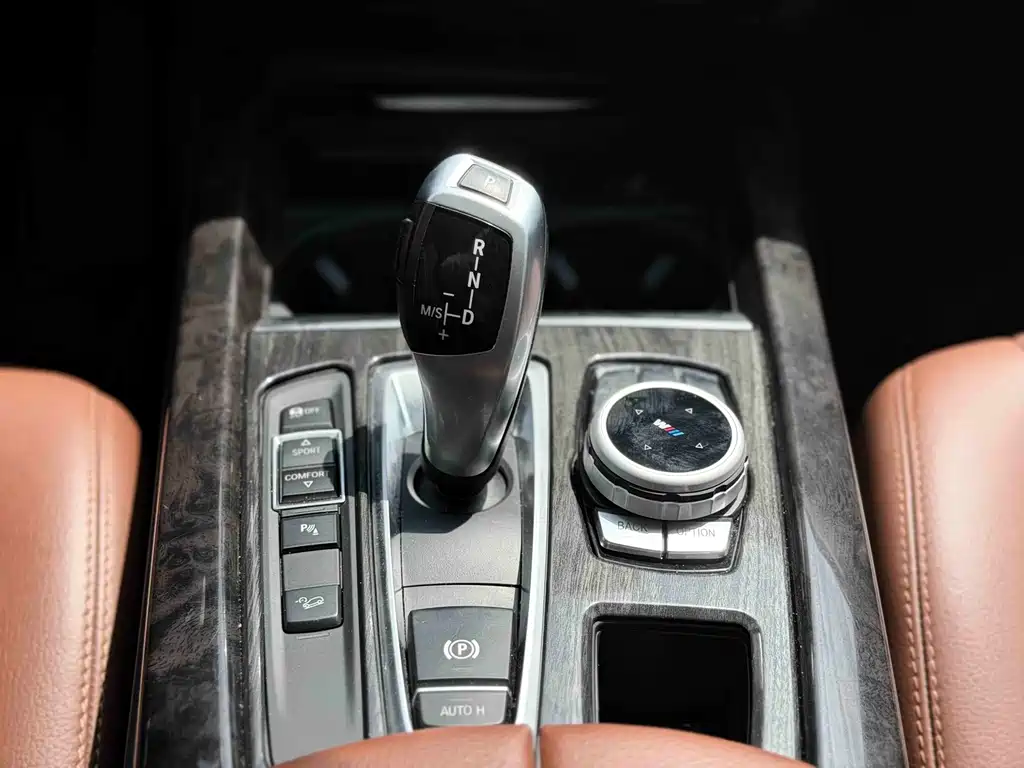 BMW X5 2020 — фото 12
